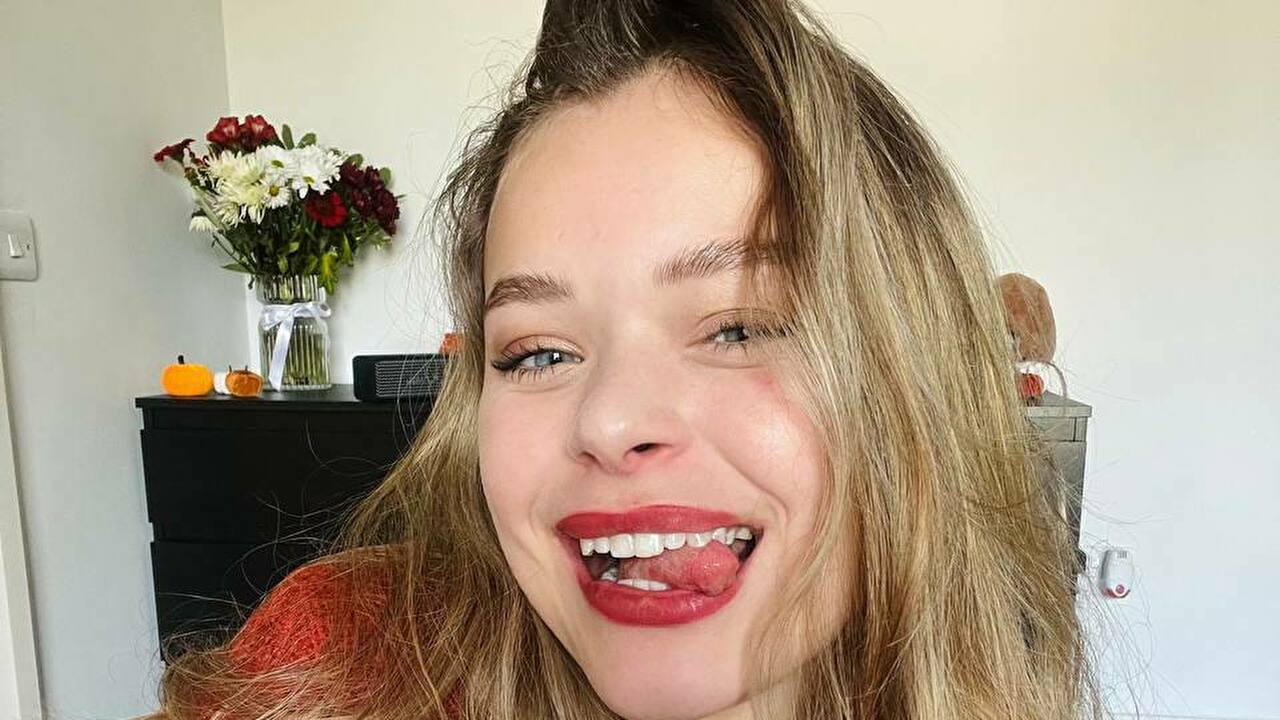 VelvetMira VelvetMira